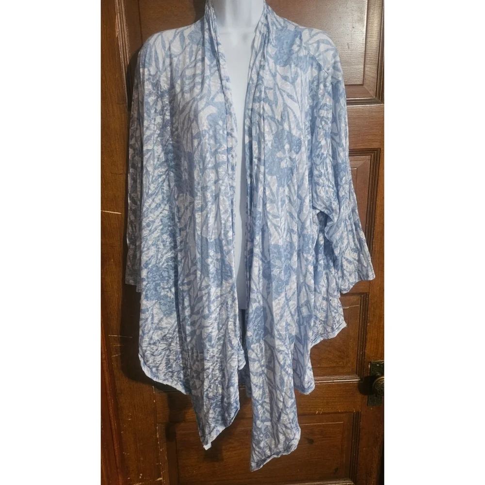 Ruby Rd. Woman's Plus Size Blue Floral Waterfall Open Duster - Picture 2 of 7